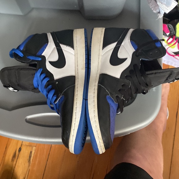 Worn very few times Very popular black & bluen Jordan ones - Picture 3 of 3
